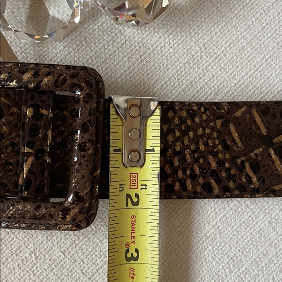 Holt Renfrew Wide Brown Metallic Leopard Print Belt - Fits 28-32” - Picture 8 of 8
